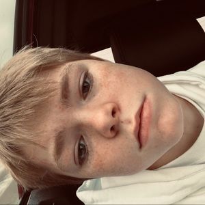 Meet your Posher, Dawson